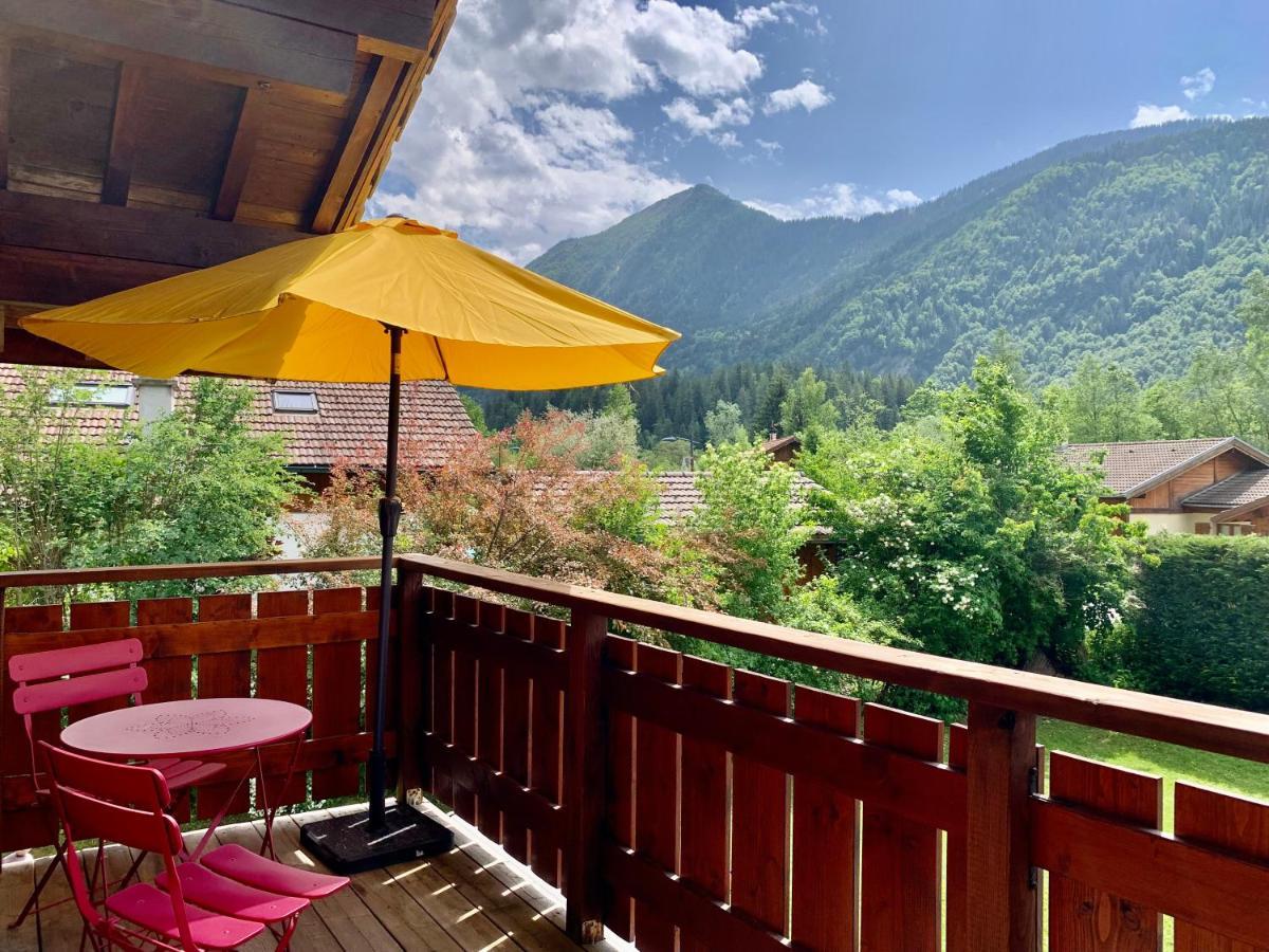 Appartement Avec Jacuzzi Dans Chalet Prive, Grande Terrasse, Parking Gratuit Ле-Уш Екстер'єр фото